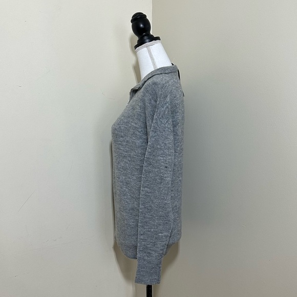 Lety & Me || woman’s gray sweater size small - Picture 2 of 10